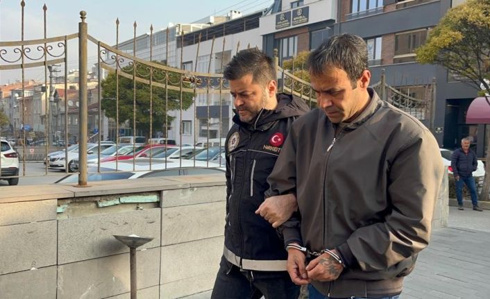 Uyuşturucu operasyonunda yakalanan 2 şüpheliden 1’i tutuklandı