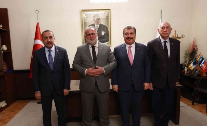 Van milletvekilleri: “Kentin sağlık altyapısını yeni yatırımlarla daha da güçlendireceğiz”