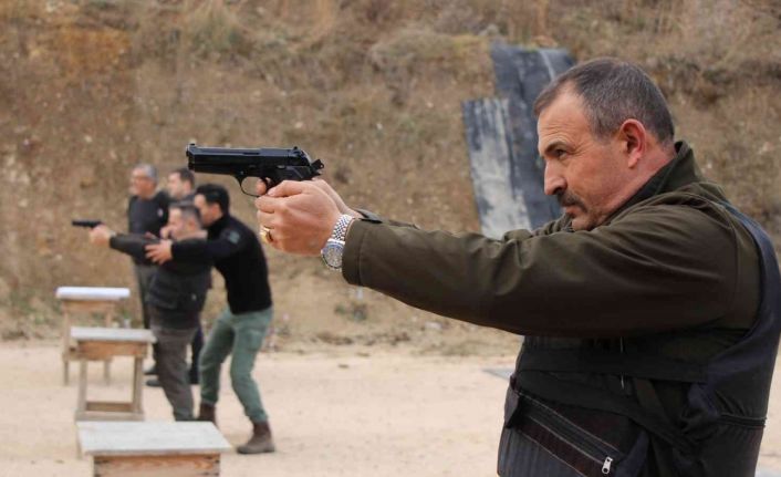 Yeşil vatanın nöbetçilerine yılbaşı öncesi polisten silah eğitimi