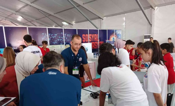 Yunus Emre Ortaokulu öğrencileri Çaycuma’yı temsil etti