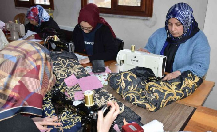 39 bin nüfuslu ilçede açılan kurslar sayesinde bin 529 kişi iş hayatını atıldı