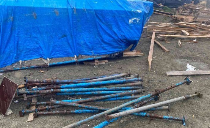 Ailecek hırsızlık şüphelisi çıktılar