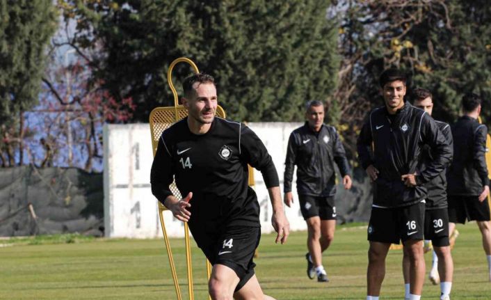 Altay, Ege derbisinin hazırlıklarına başladı