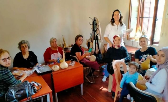 Aydın’da Halk Eğitimi Merkezi kursları vatandaşların eğitimine katkı sağlıyor