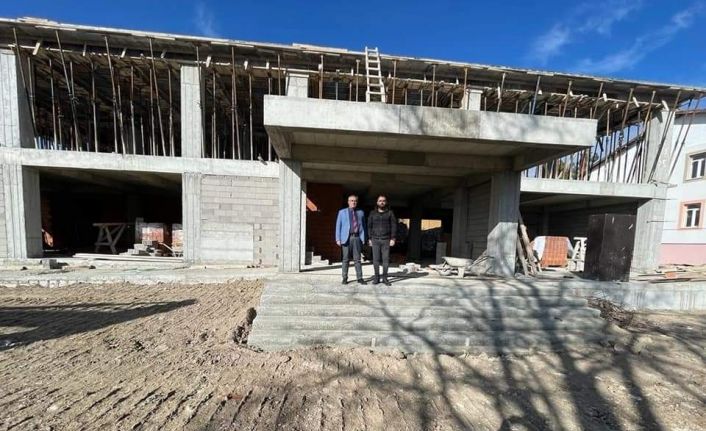 Başkan Arslan, Çameli Gençlik Merkezi inşaatında incelemelerde bulundu