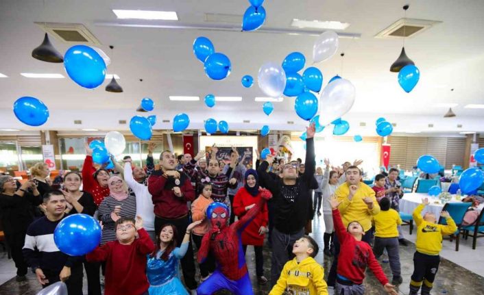 Bayraklı’da yılbaşı coşkusu