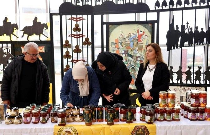 ‘Bilecik Arıcılık ve Arı Ürünleri’ çalıştayı düzenlendi