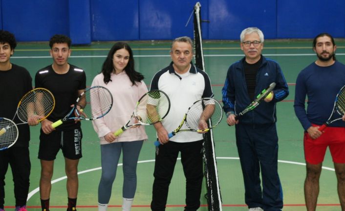 Bilecik’te kort tenisine olan ilgi her geçen gün artıyor