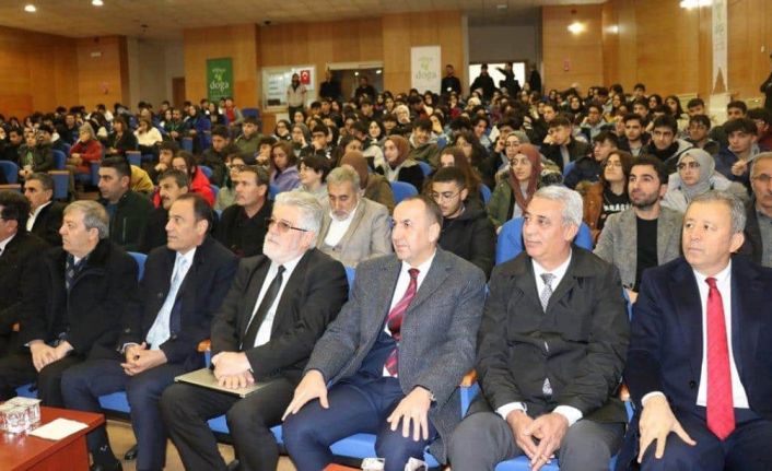 Bingöl’de İstiklal Marşının yazarı Mehmet Akif Ersoy anıldı