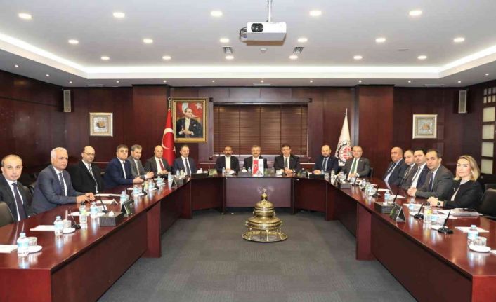 Büyükdede: "Gaziantepli sanayici büyük düşünüyor"