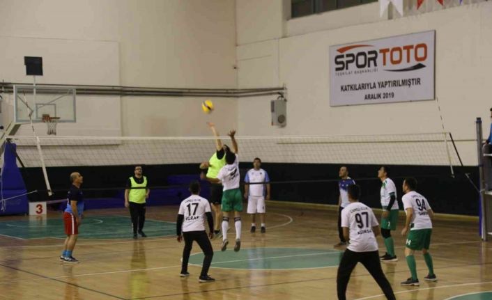 Çameli’nde kurumlar arası voleybol turnuvası başladı