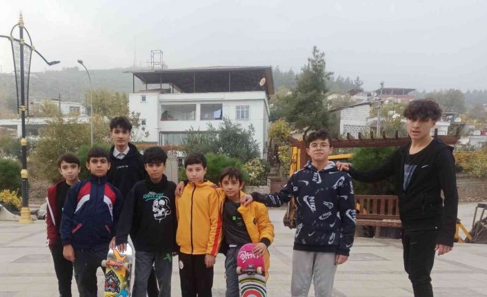 Çocuk ve gençler kaykay pisti istiyor