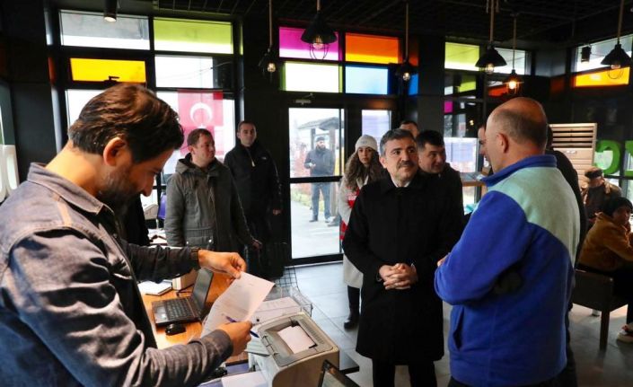 Deprem bölgesinde çalışmalar sürüyor