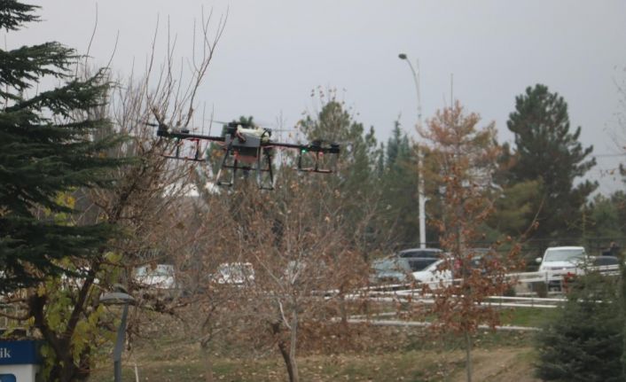 Doğu Anadolu’da tarım alanlarının yüzde 70’i dronlarla ilaçlanıyor