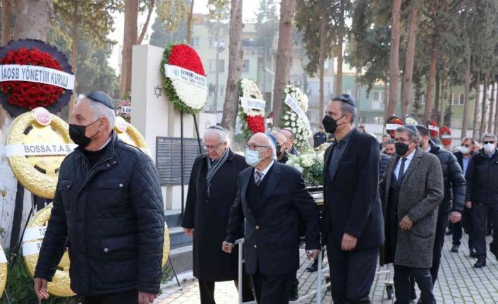 EİB Koordinatör Başkanı Eskinazi’nin annesi toprağa verildi