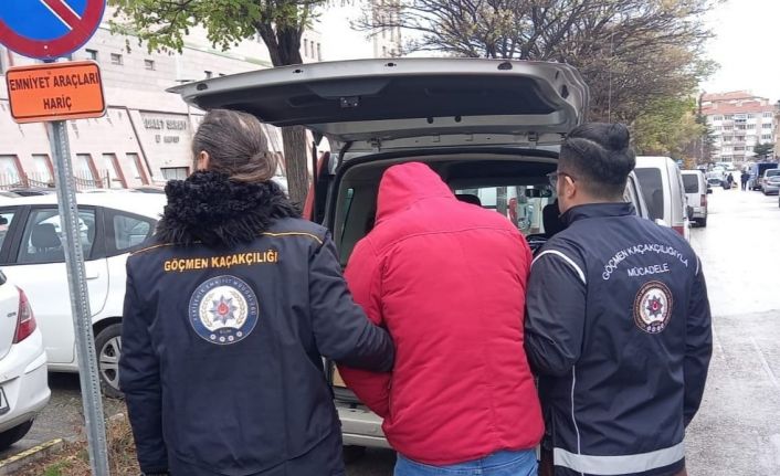 Eskişehir’de 9 düzensiz göçmen yakalandı