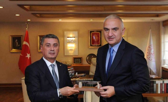 Gölbaşı Belediye Başkanı Şimşek’ten Bakan Ersoy’a ziyaret