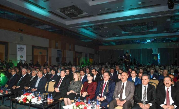 Gürkan: "Malatya’yı dünya şehri yapmak için bu gayret ve çabayı gösteriyoruz"