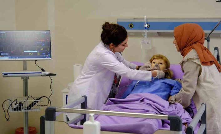 Hastaya müdahale bu simülasyonda öğrenilecek