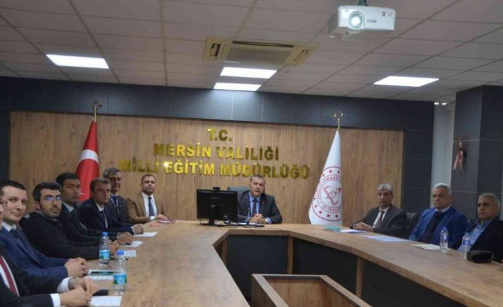 İl Milli Eğitim Müdürü Koca: "Öğrencilerimizin doğru bir rehbere ihtiyacı var"