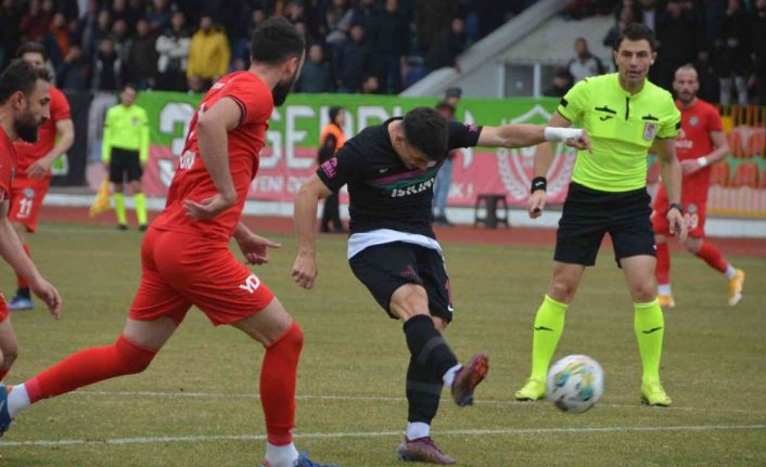 Isparta 32 Spor: 0 Çorum FK: 0