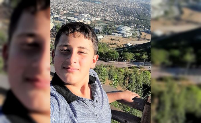 Kaza yaralanan 13 yaşındaki Kemal, 7 gündür yaşama tutunmaya çalışıyor