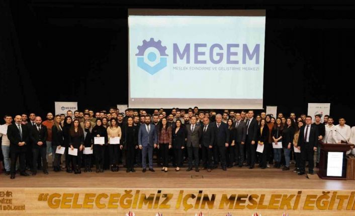 MEGEM’de eğitimlerini tamamlayan 115 genç sertifikalarını alarak iş yaşamına adım attılar