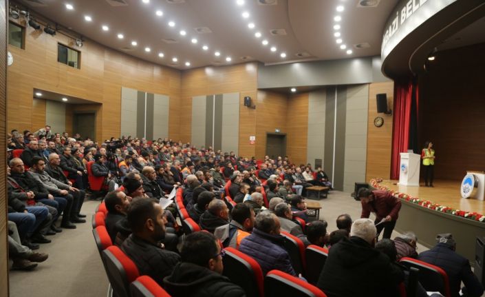 Melikgazi Belediyesi personeline iş sağlığı ve güvenliği eğitimi verildi