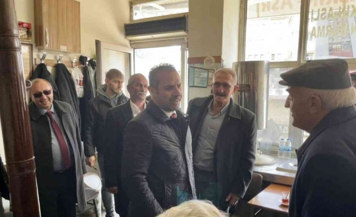 Milletvekili Çakır, "2023’e Doğru Şehir Buluşmaları" programı çerçevesinde komşu ilde partililerle buluştu