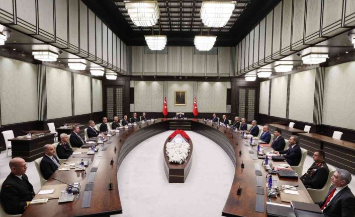 Milli Güvenlik Kurulu (MGK), Cumhurbaşkanı Recep Tayyip Erdoğan’ın başkanlığında Cumhurbaşkanlığı Külliyesinde toplandı.