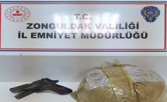 Narkotik ekipleri yılbaşı öncesi zehir tacirlerine geçit vermedi