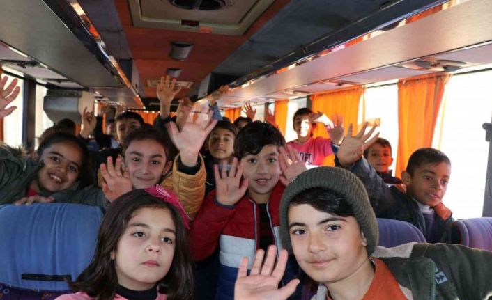 Öğrenciler tarihi müzede öğreniyor