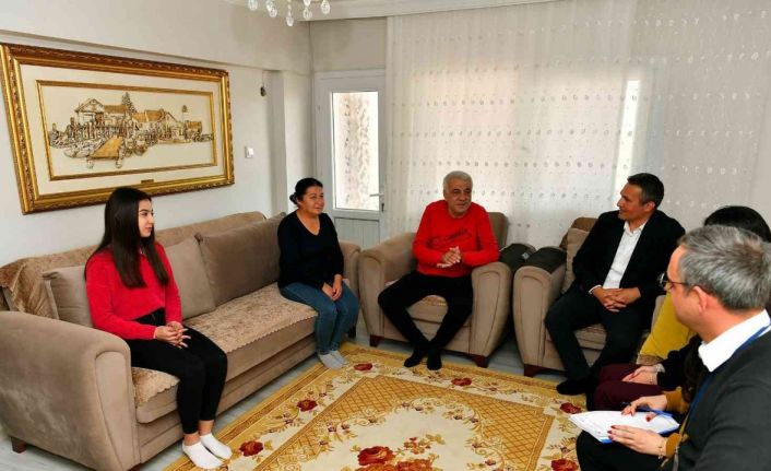 Öğretmenler 6 bin 331 öğrenciyi evdeki çalışma ortamında değerlendiriyor