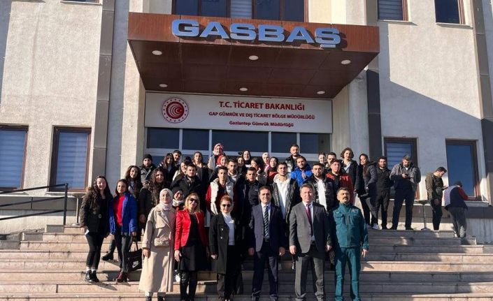 Oğuzeli MYO teknik öğrencileri geziye katıldı