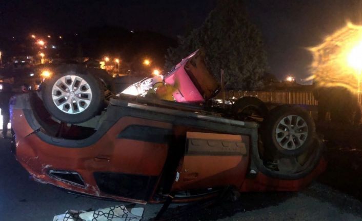 Pancar yüklü tır araca çarptı: 1 yaralı