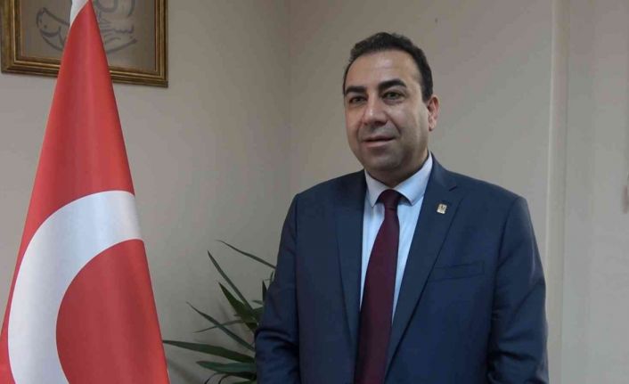 Prof. Dr. Arıca: “Suyu yeterince ve zamanında, uygun bir şekilde içmeliyiz”