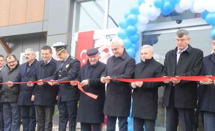 Şehit Şerife Özden Kalmış’ın isminin yaşatılacağı polis merkezi dualarla açıldı