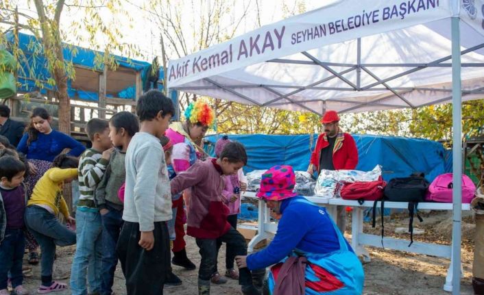 Seyhan’ın ‘Mavi Ekipler’i mutluluk dağıtıyor