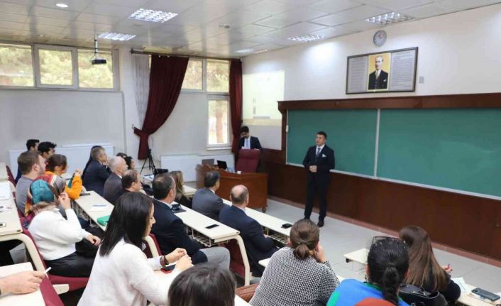 Sosyal ve beşerî bilimlerde yenilikçi çözümler araştırma projeleri destek programı tanıtımları tamamlandı