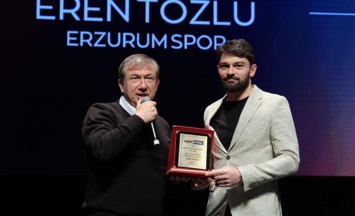 Spor Toto 1. Lig’de yılın santraforu Eren Tozlu oldu