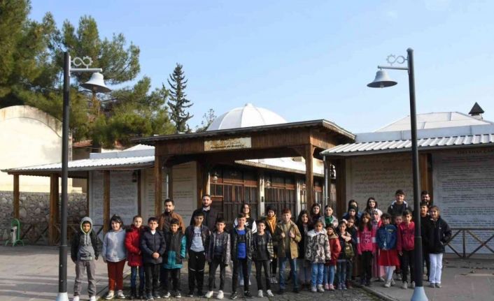 Tarım işçiliğini değil eğitimi tercih ettiler