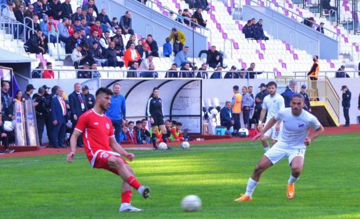 TFF 3. Lig: Orduspor 1967: 3 - Karaman Futbol Kulübü: 2