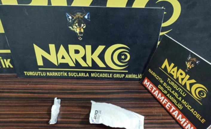 Turgutlu’da otel odasına uyuşturucu baskını: 1 kişi tutuklandı