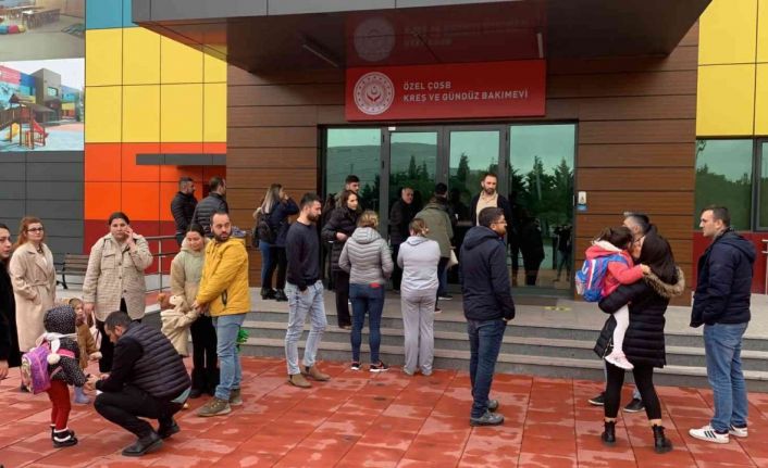 Veliler o kreşe akın etti