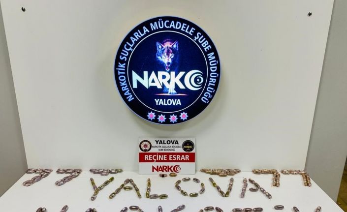 Yalova’da yakalanan Faslı turistin midesinden 1,5 kilo esrar çıktı