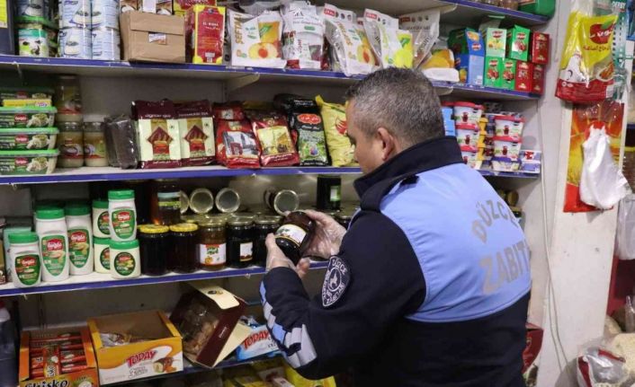 Zabıtadan tarihi geçmiş ürün denetimi