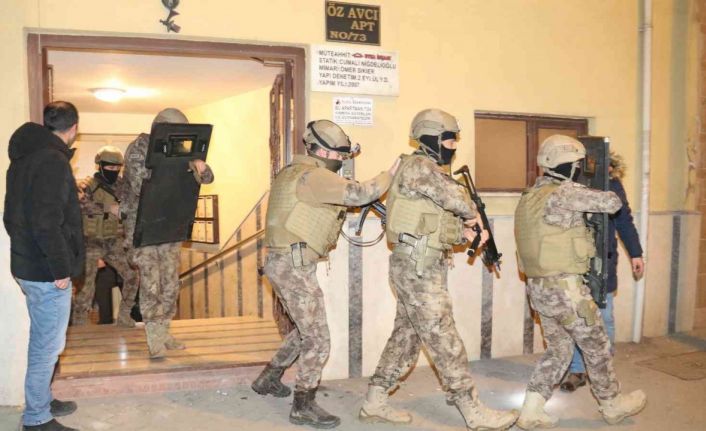 26 yaşındaki genci ağır yaralayan şüpheli özel harekât destekli operasyonla yakalandı
