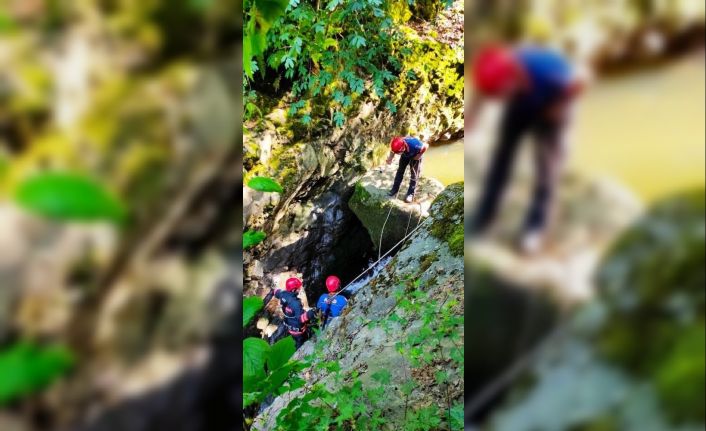 AFAD Trabzon ekipleri 2022 yılında meydana gelen olaylarda 86 kişiyi kurtardı