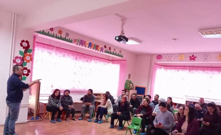 Aile Okulu seminerleri ile 3 bin kişiye ulaşıldı