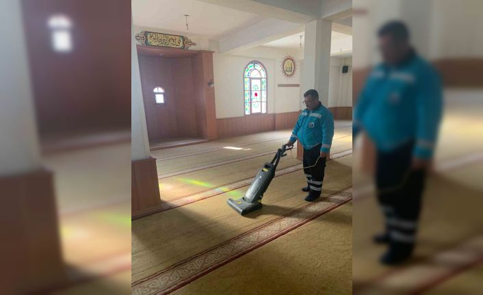 Antakya Belediyesi İbadethane temizliklerine devam ediyor